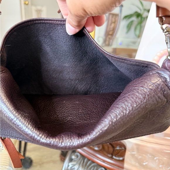 Chic Dark Brown Leather Shoulder Bag - Picture 5 of 7